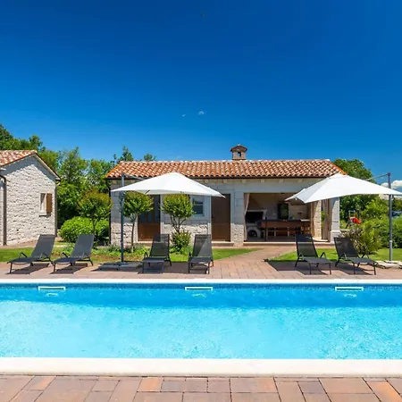 Villa Rustic Stancija Martina With Pool In *