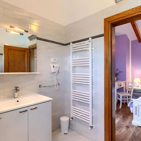 Rustic Stancija Martina With Pool In * Tinjan