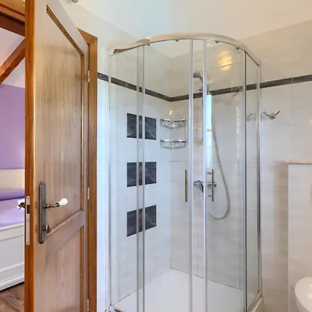 Villa Rustic Stancija Martina With Pool In